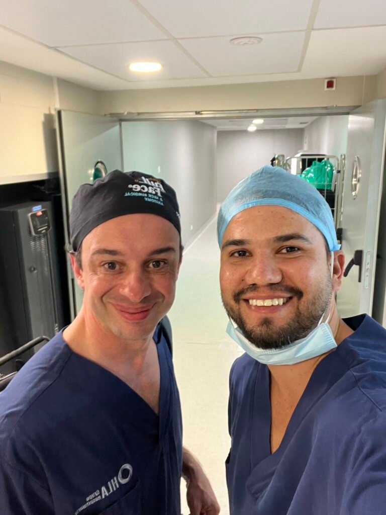 Nils Davila working with a Plastic Surgeon in Madrid